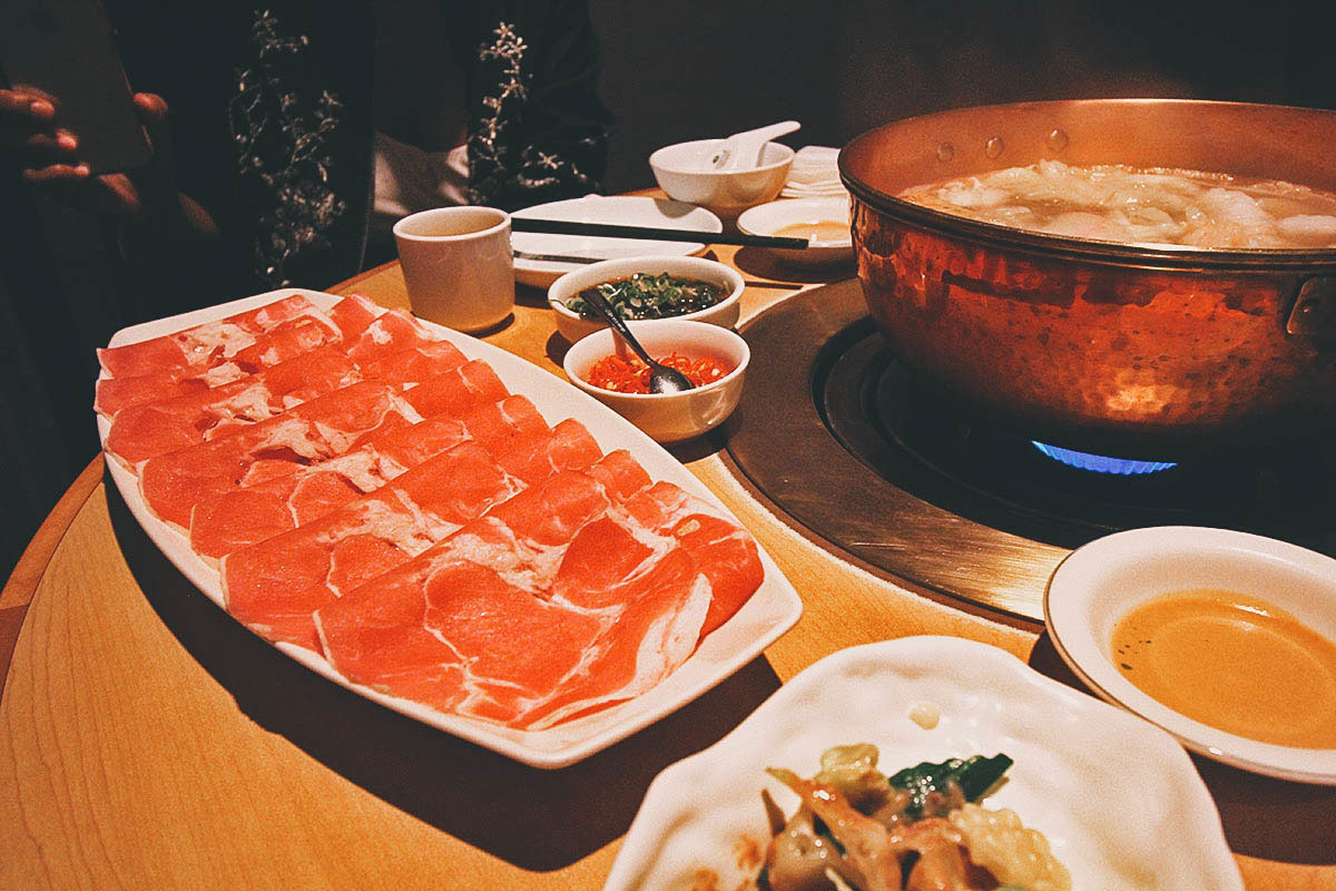 Orange Shabu Shabu House: The Best Hot Pot in Taipei, Taiwan