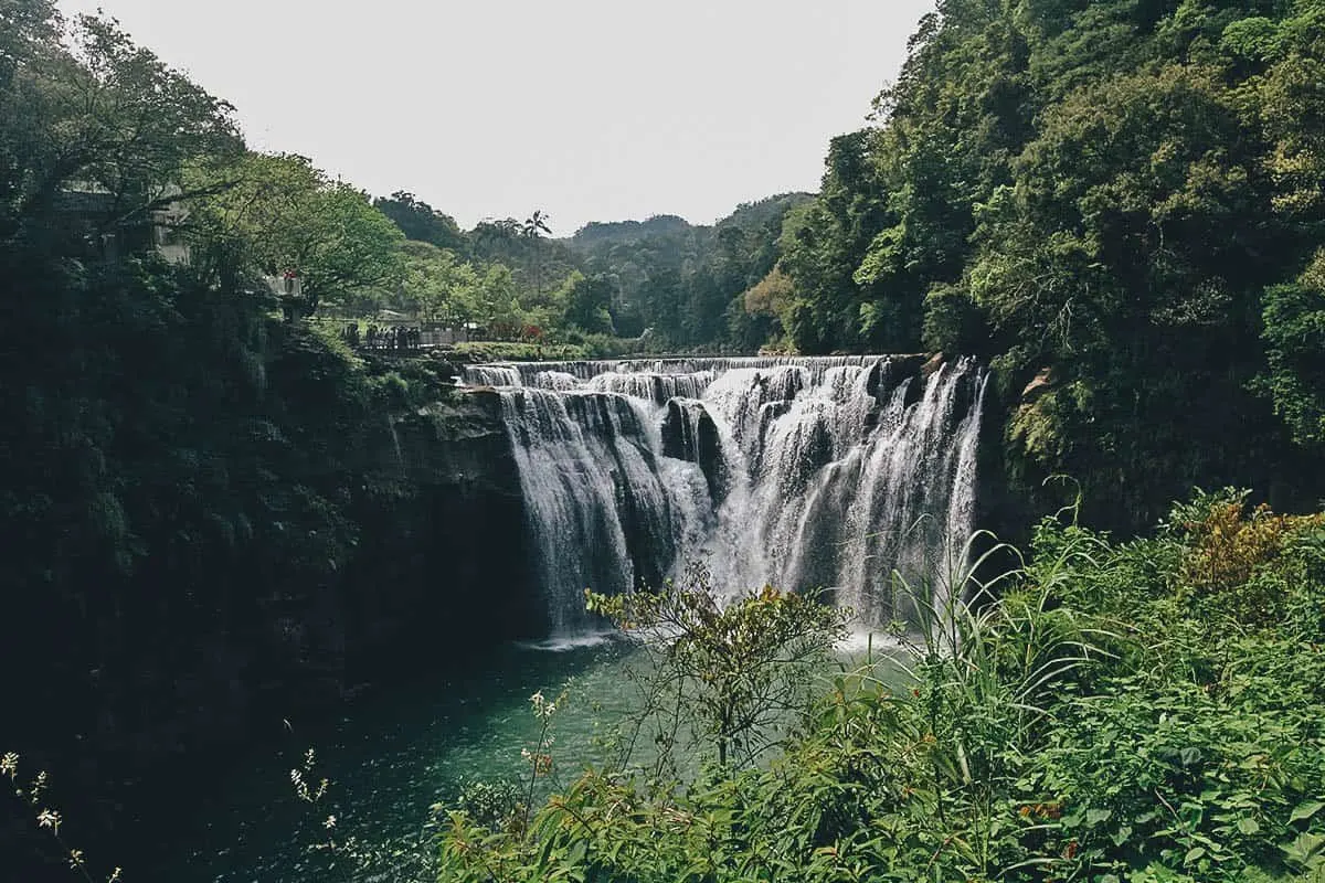 Shifen Waterfalls, Taiwan Shifen Waterfalls, Taiwan