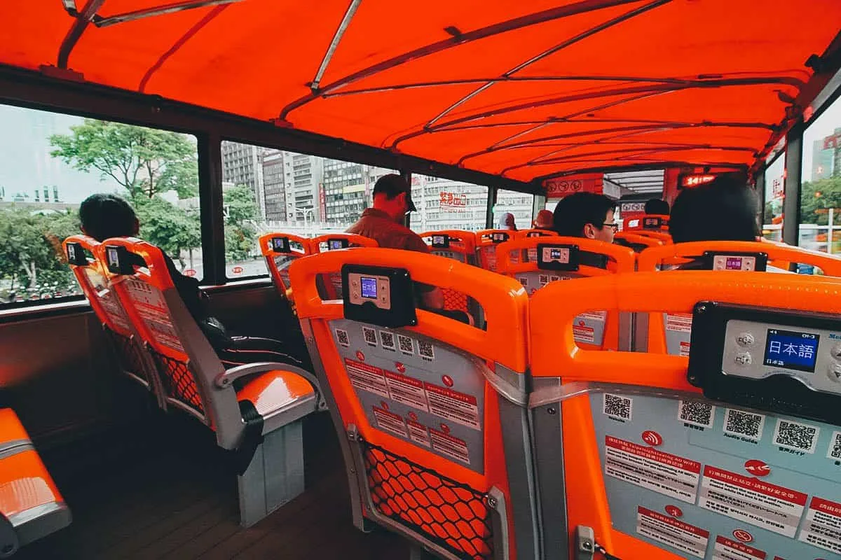 City Sightseeing Hop On Hop Off Bus, Taipei, Taiwan City Sightseeing Hop On Hop Off Bus, Taipei, Taiwan
