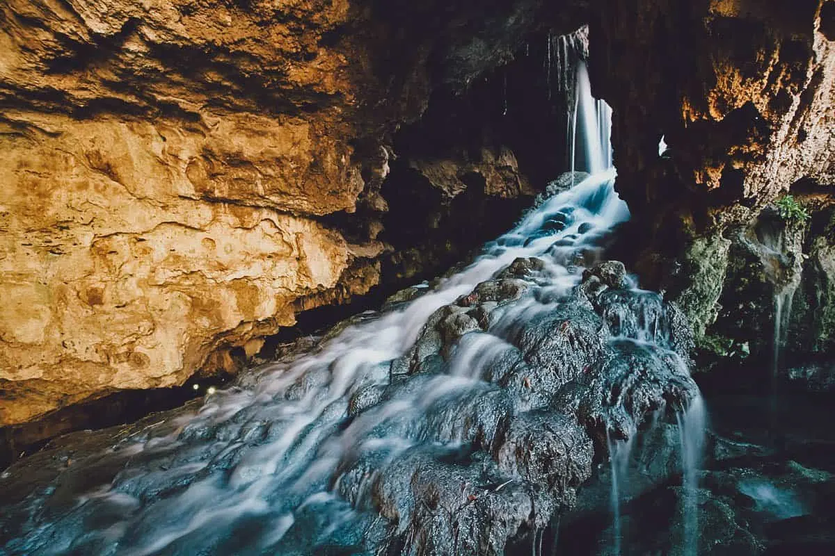 Kaklik Cave, Pamukkale, Turkey Kaklik Cave, Pamukkale, Turkey