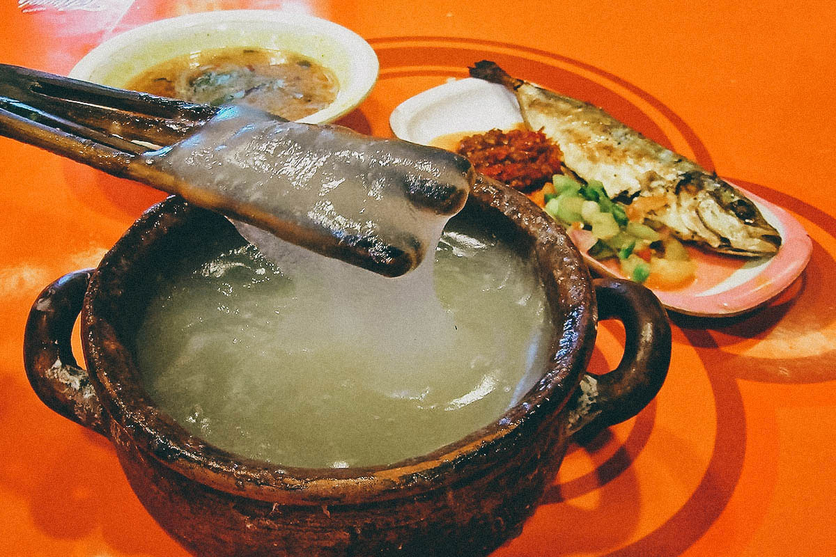 BRUNEI: What You Need to Know About the Ambuyat Dish of Brunei (Recipe)