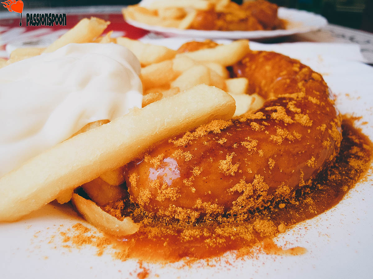 NATIONAL DISH QUEST: German Currywurst