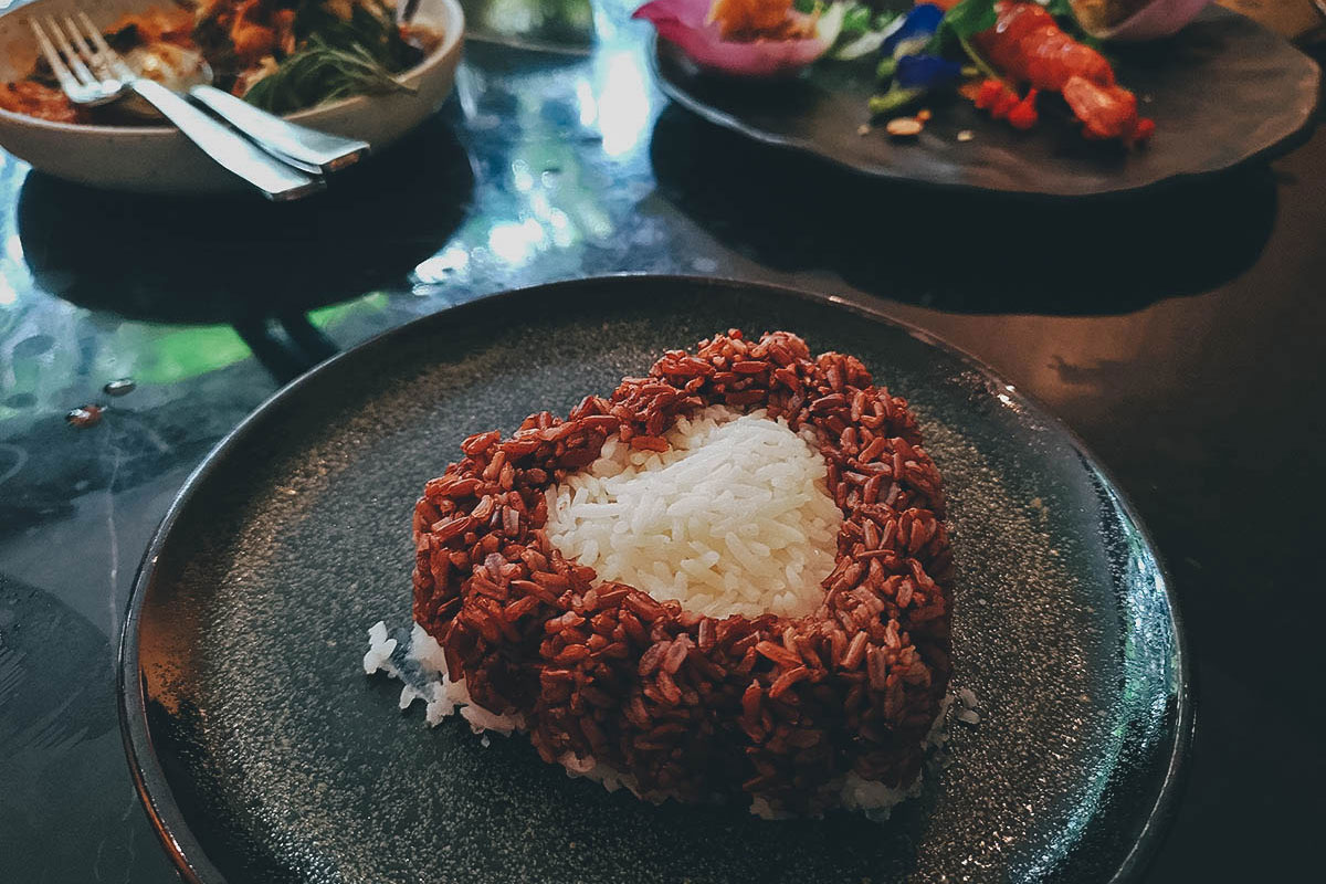 Suan Bua Thai Restaurant: Experience Royal Court Cuisine at Centara Grand in Bangkok