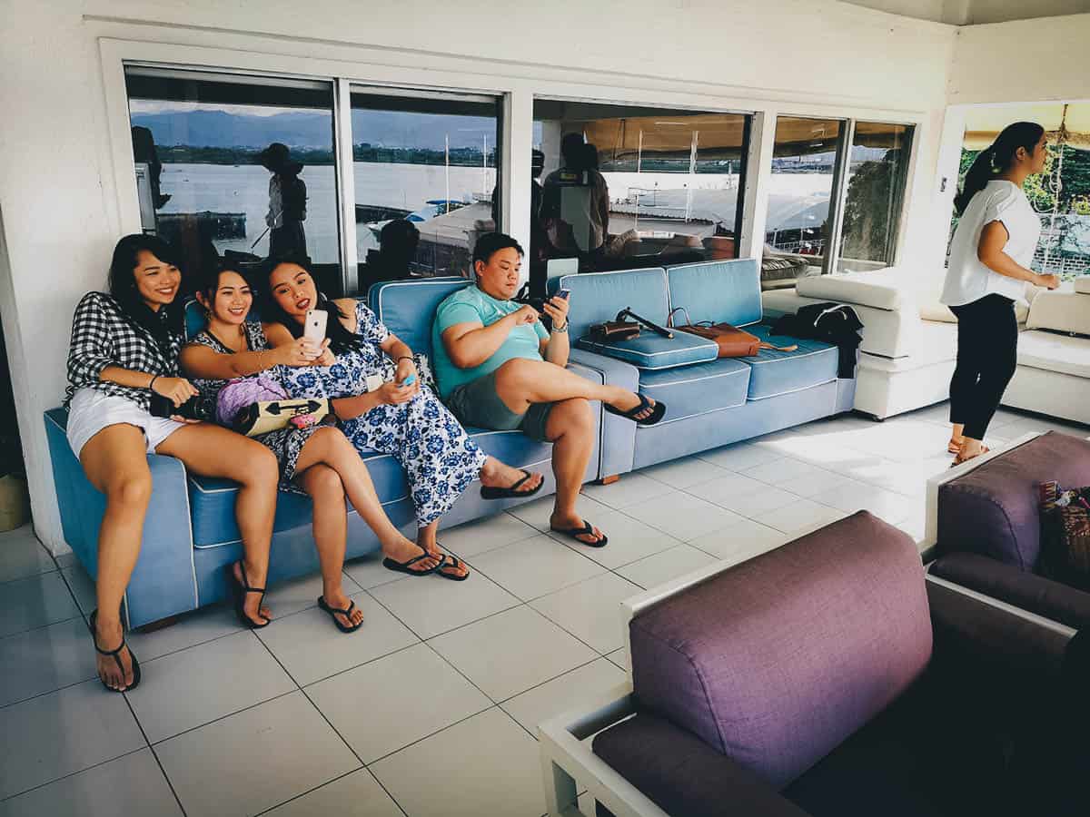 Luxury Sunset Cruise with Dinner and Unlimited Drinks, Cebu, Philippines