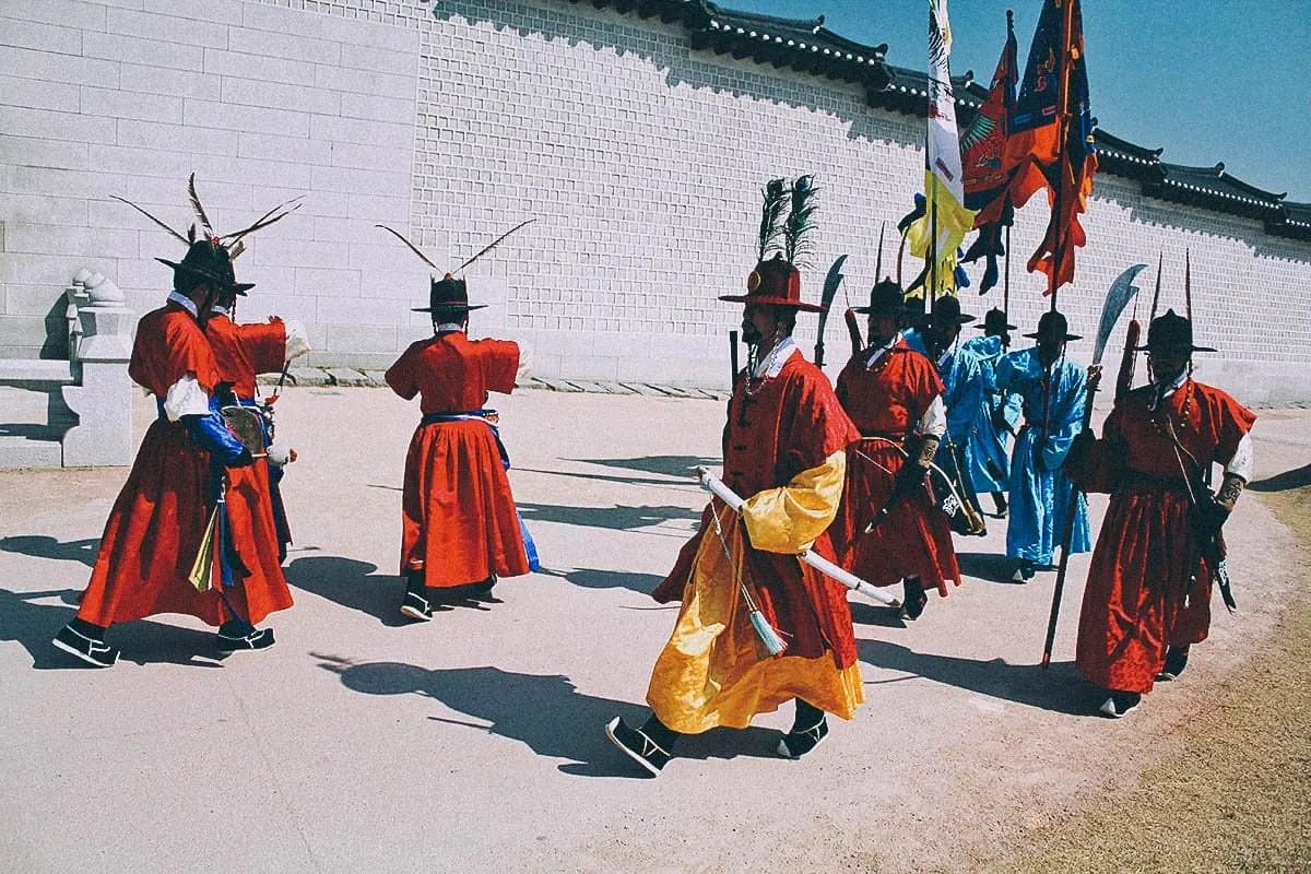 Changing of the guard at Gwanghwamun Gate in Seoul