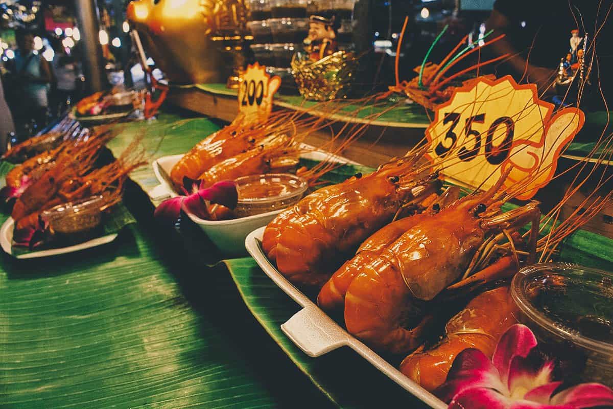 Huge prawns at Khlong Lat Mayom Floating Market in Bangkok