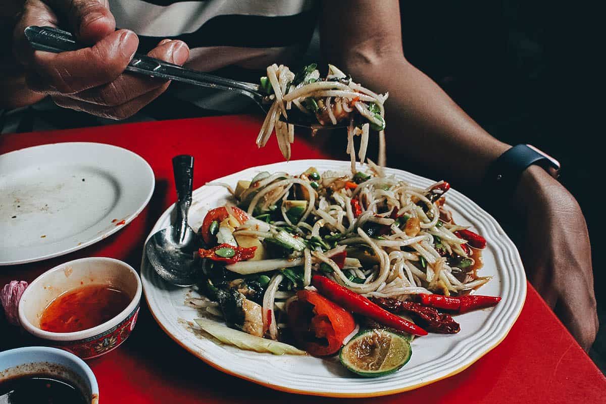 Som tam, a popular Thai food made with green papaya