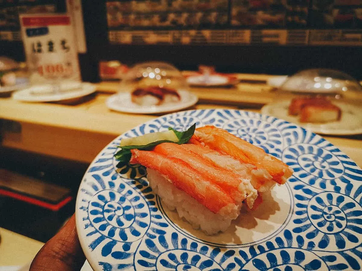 Kani sushi at Daiki Suisan restaurant in Osaka