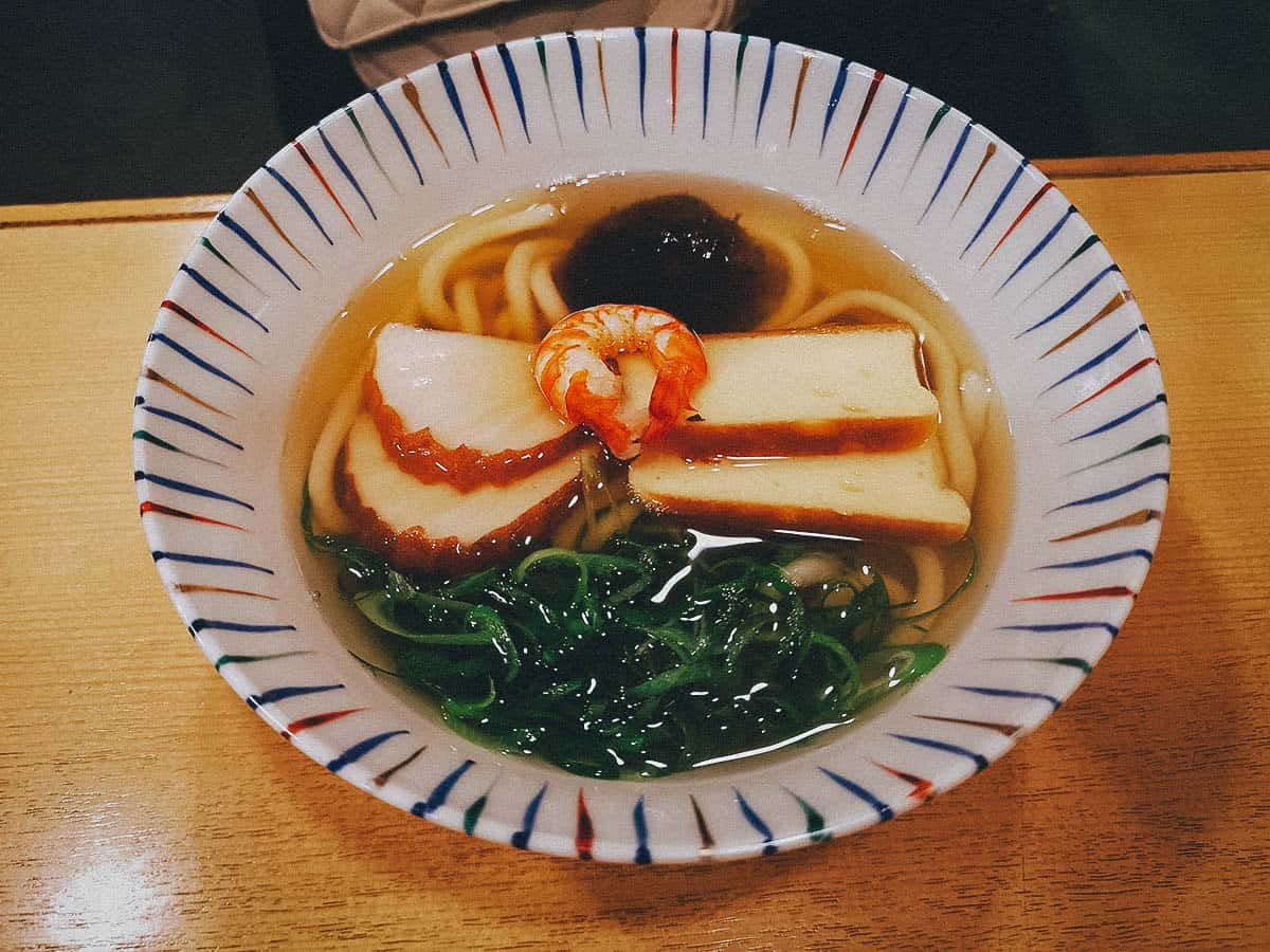 Bowl of udon at Dotombori Imai Honten restaurant in Osaka