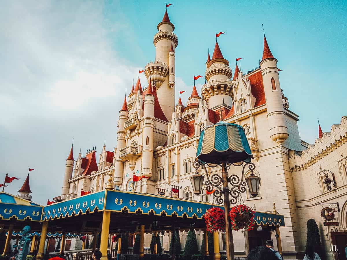 Castle at Universal Studios, Singapore