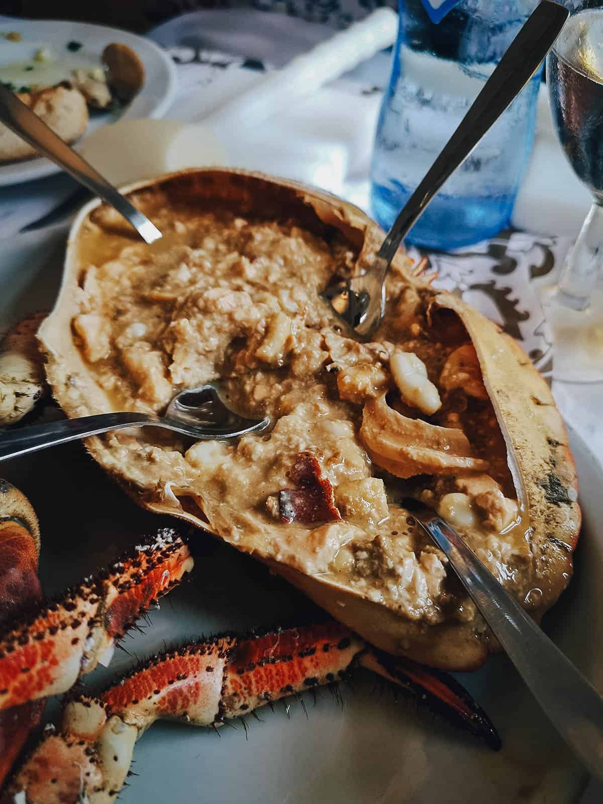 Sapateira recheada, Portuguese crab dish