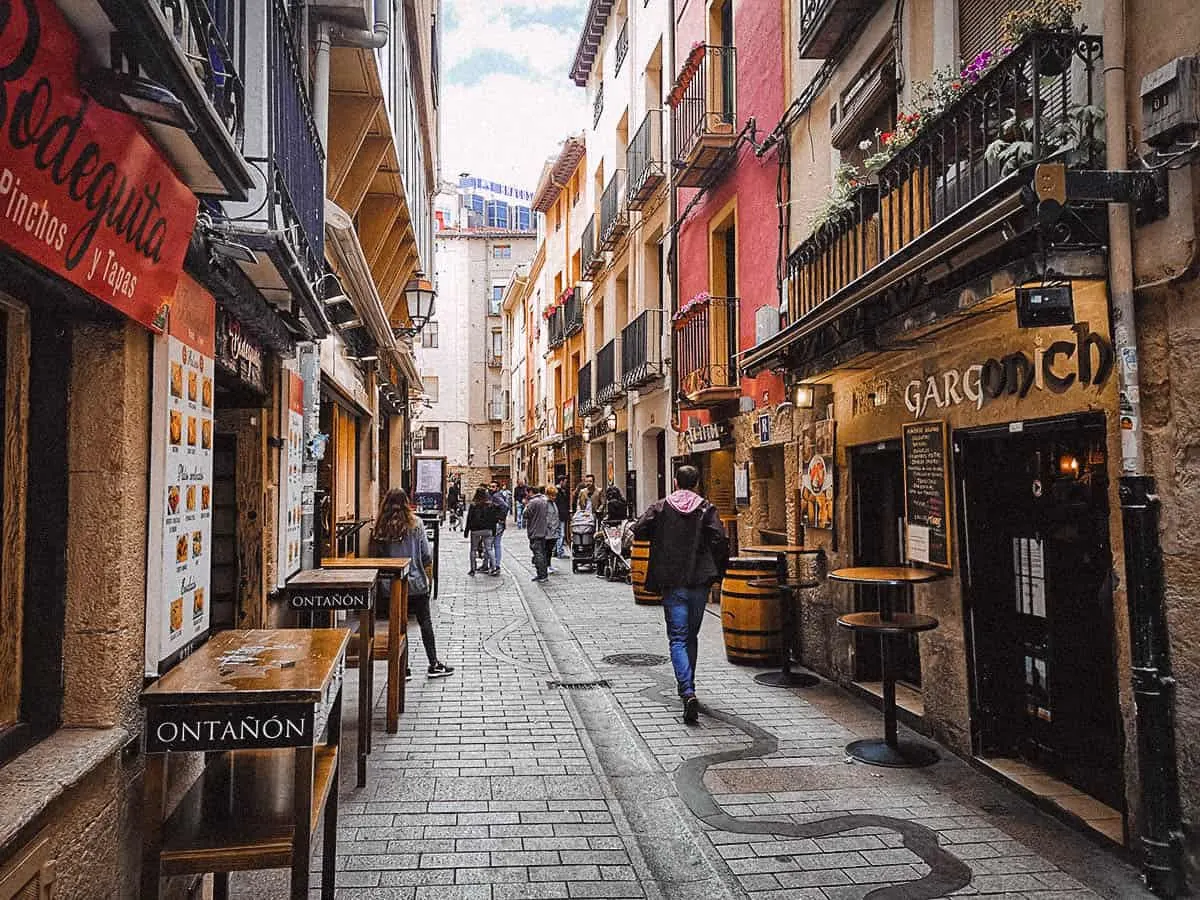 Walking through the streets of Logroño