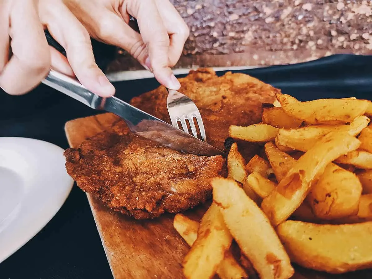 Oviedo Food Guide: 5 Must-Eat Restaurants in Oviedo, Asturias, Spain Cachopos at Las Tablas del Campillin restaurant in Oviedo, Spain
