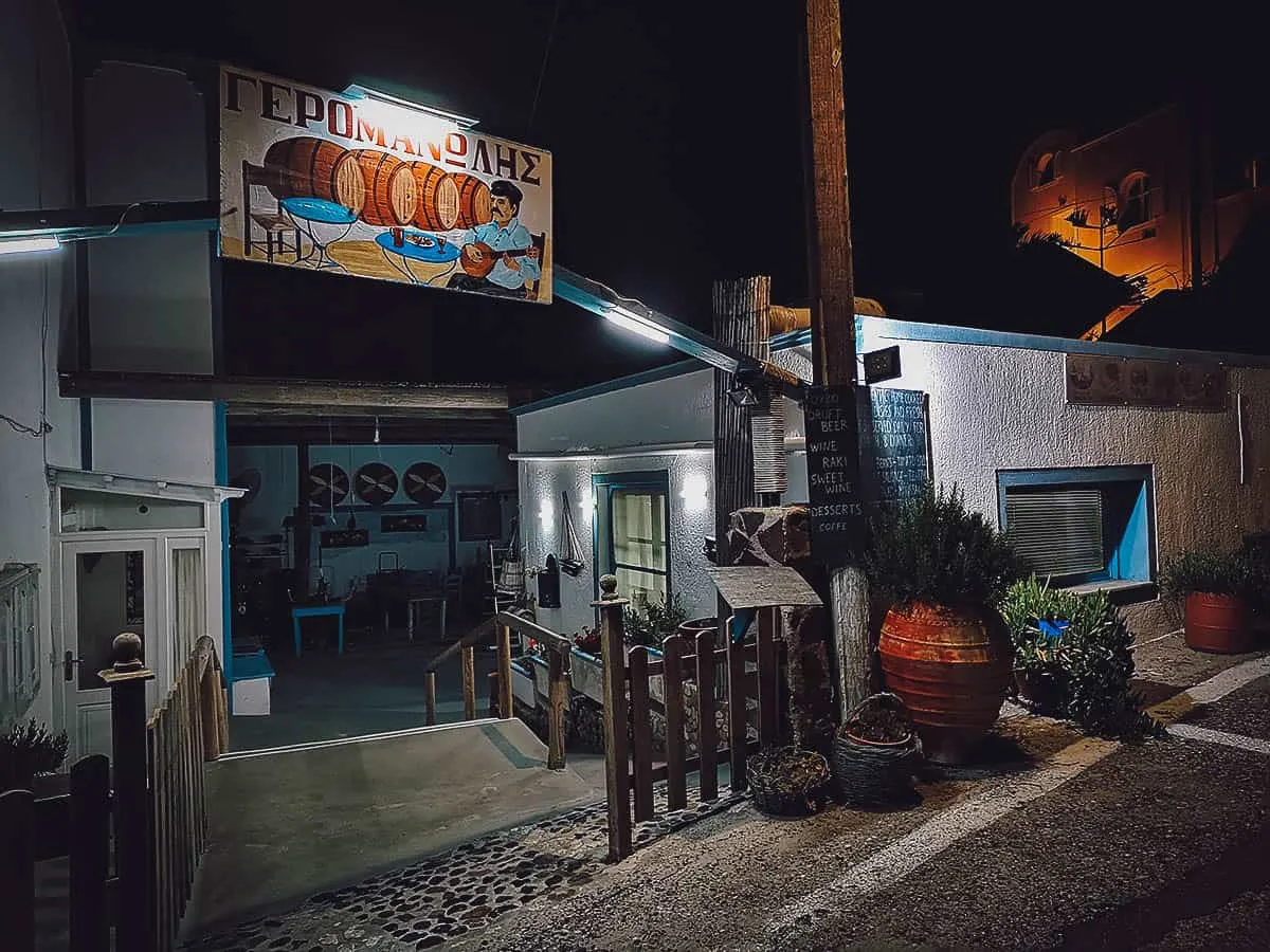Santorini Food Guide: 9 Must-Eat Restaurants in Santorini, Greece Greek food in Santorini