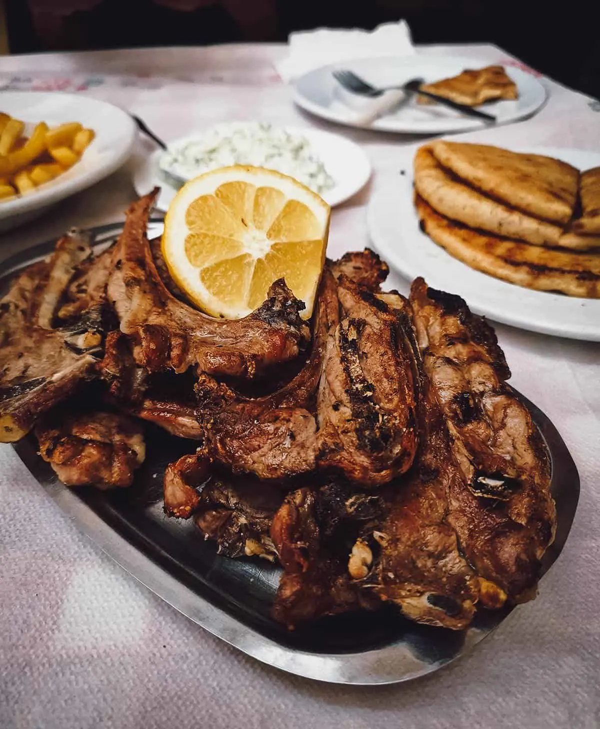 Paidakia with pita bread and french fries