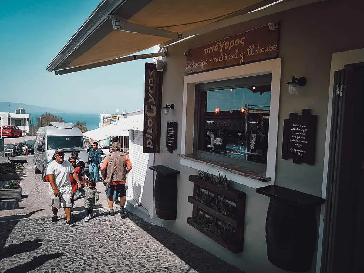 Santorini Food Guide: 9 Must-Eat Restaurants in Santorini, Greece Greek food in Santorini