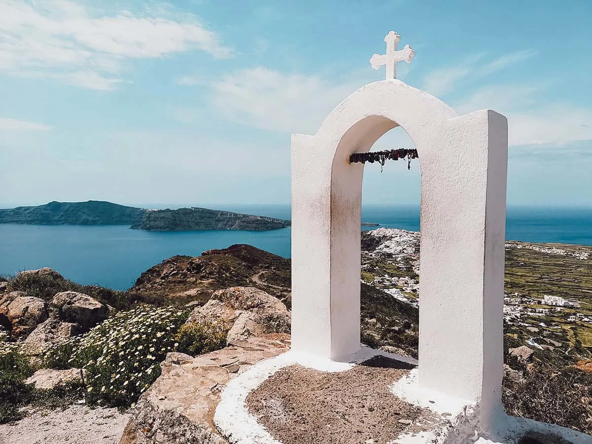 Fira-Oia Trek in Santorini, Greece