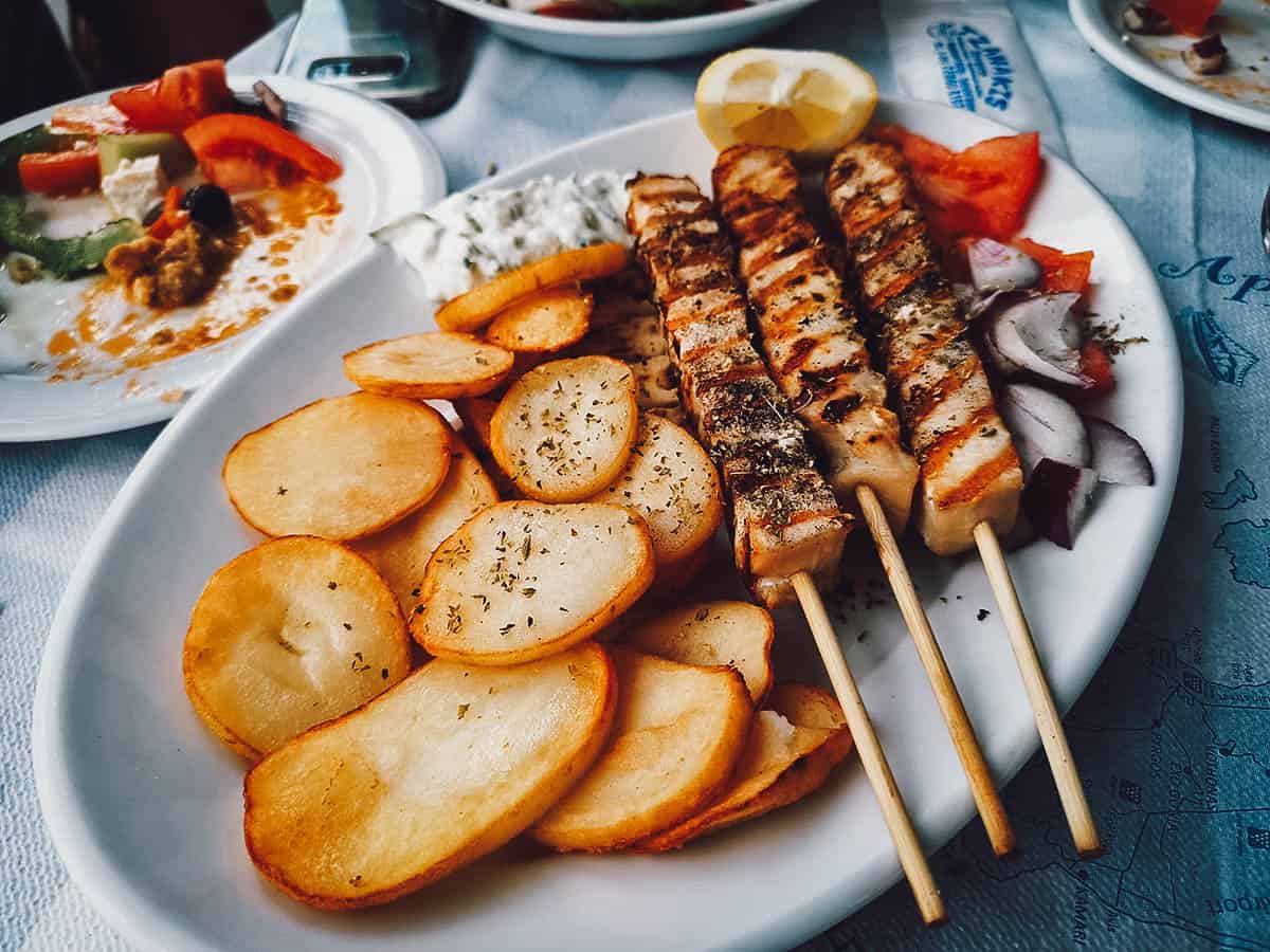 GREECE: Souvlaki vs. Gyros, so What's the Difference??