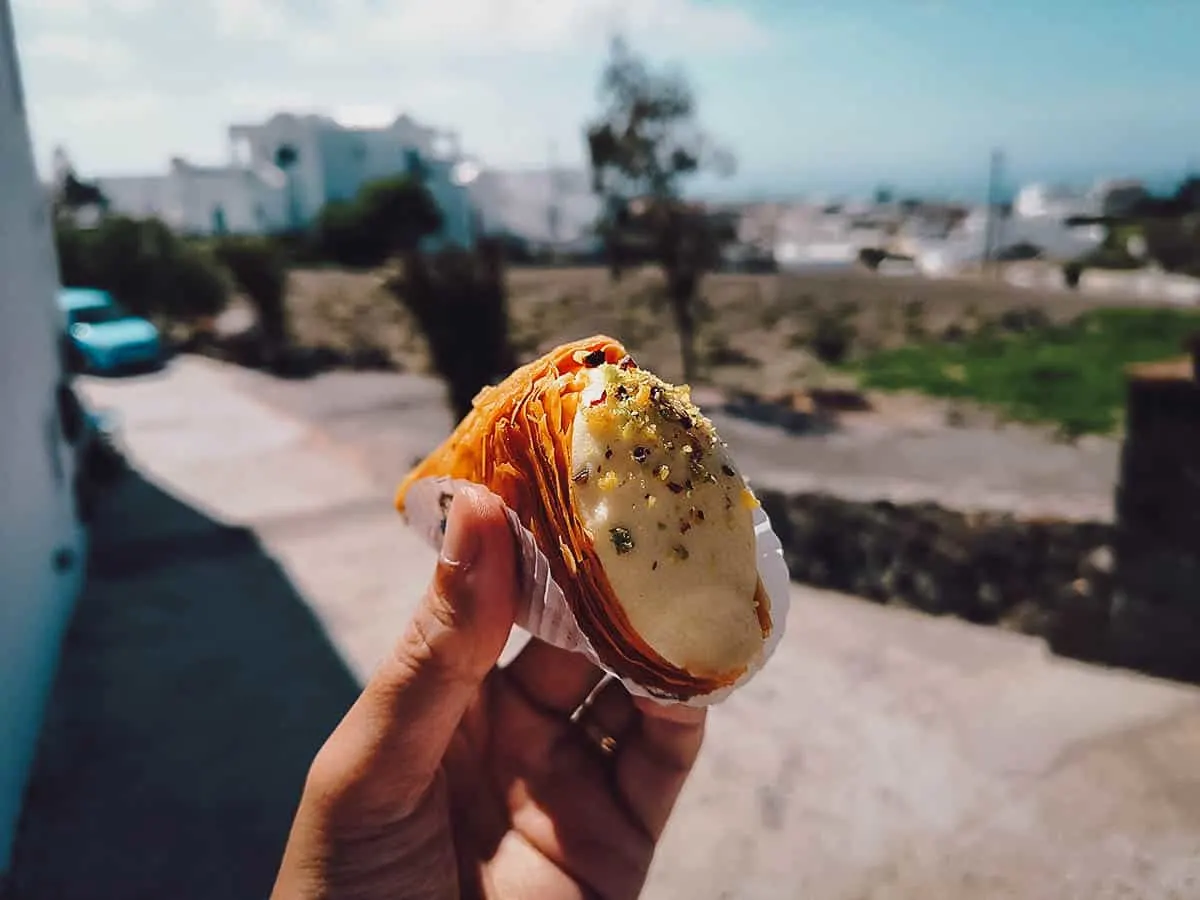 Santorini Food Guide: 9 Must-Eat Restaurants in Santorini, Greece Greek food in Santorini