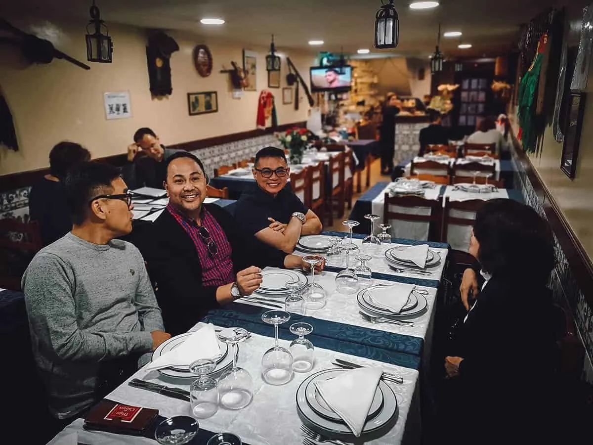 Porto Food Guide: 15 Must-Eat Restaurants in Porto, Portugal Interior of Adega Vila Mea