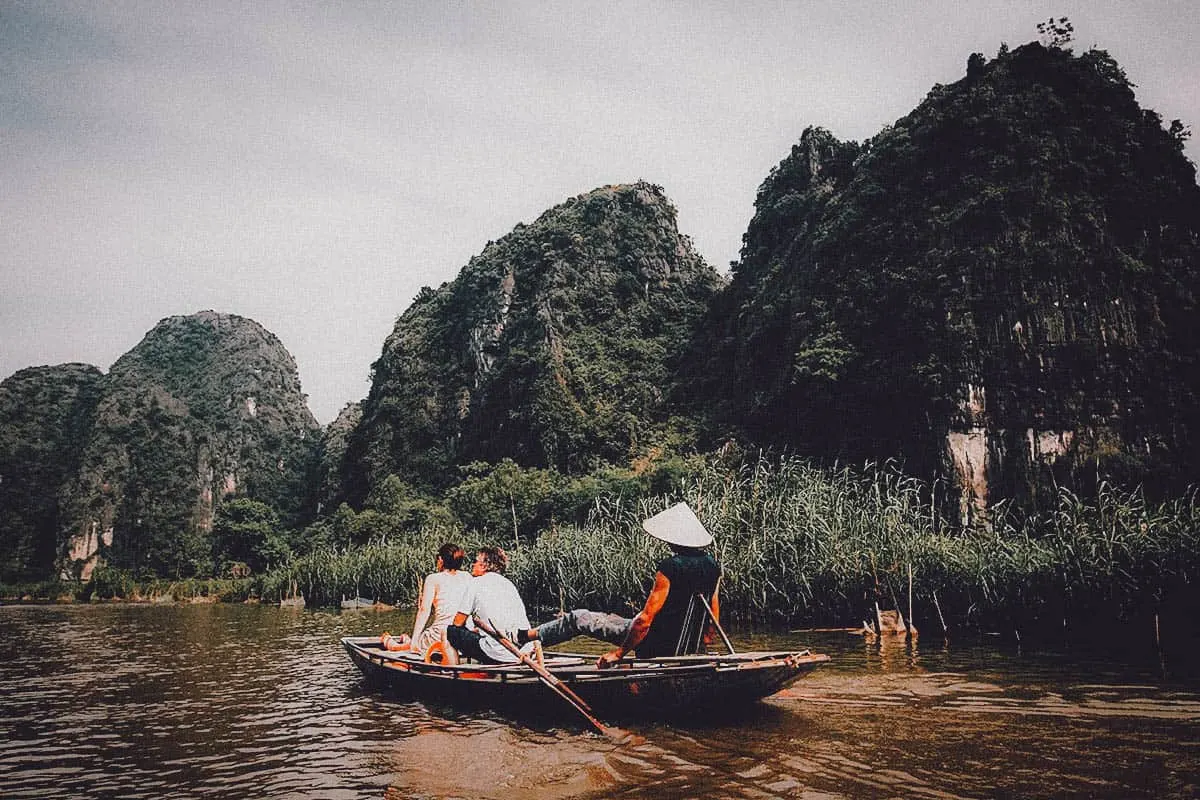 Hoa Lư and Tam Cốc, Ninh Binh Province, Vietnam Hoa Lư and Tam Cốc, Ninh Binh Province, Vietnam