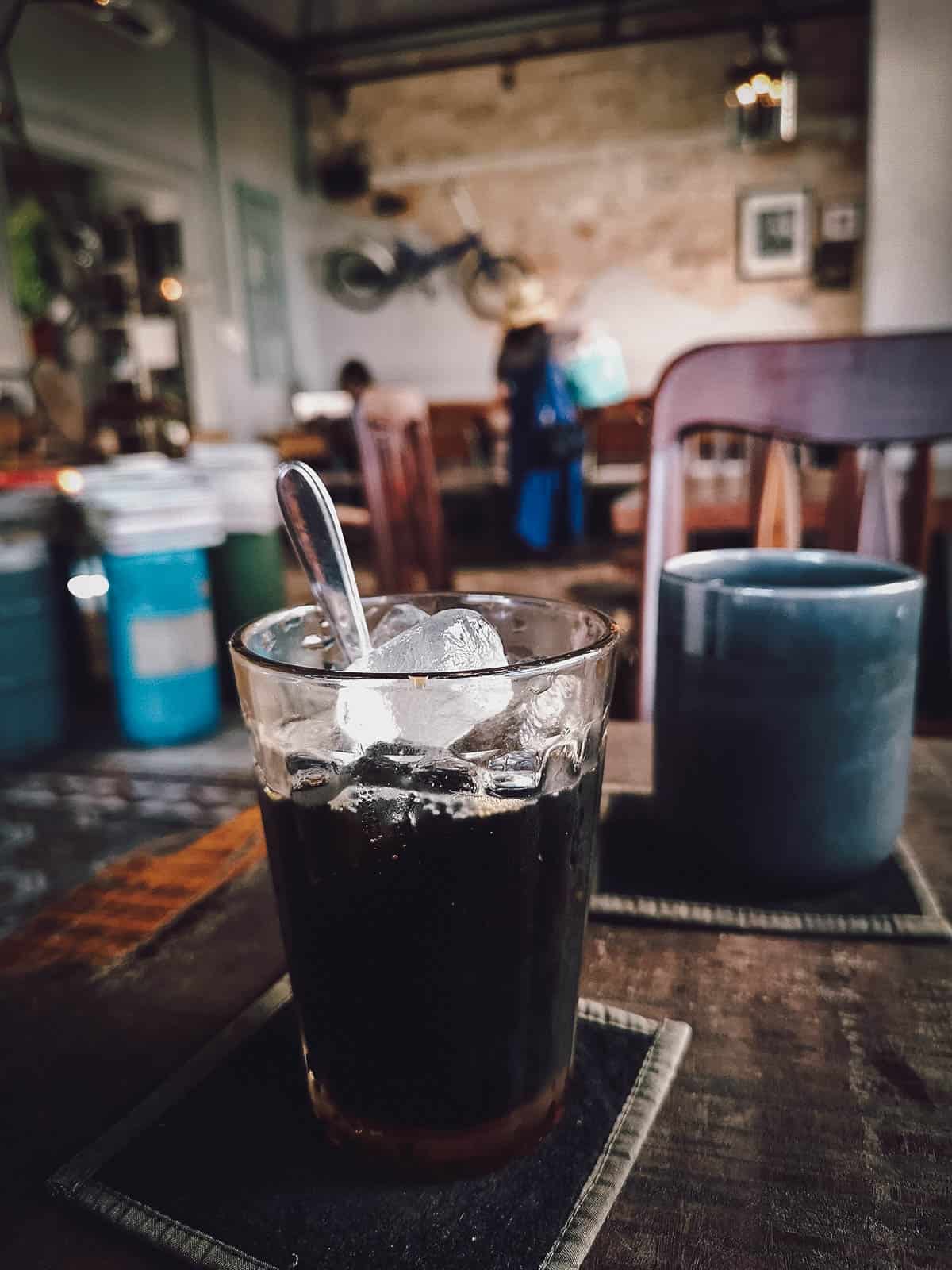 Black coffee at Bang Khuang Cafe