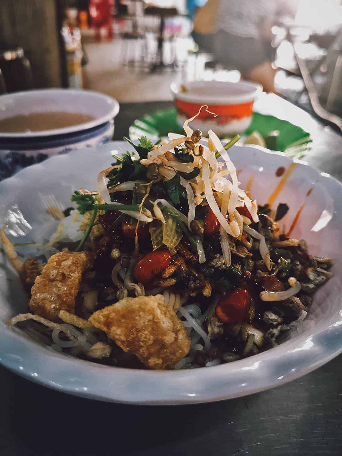 Bun hen at Ba Hoa restaurant in Hue, Vietnam