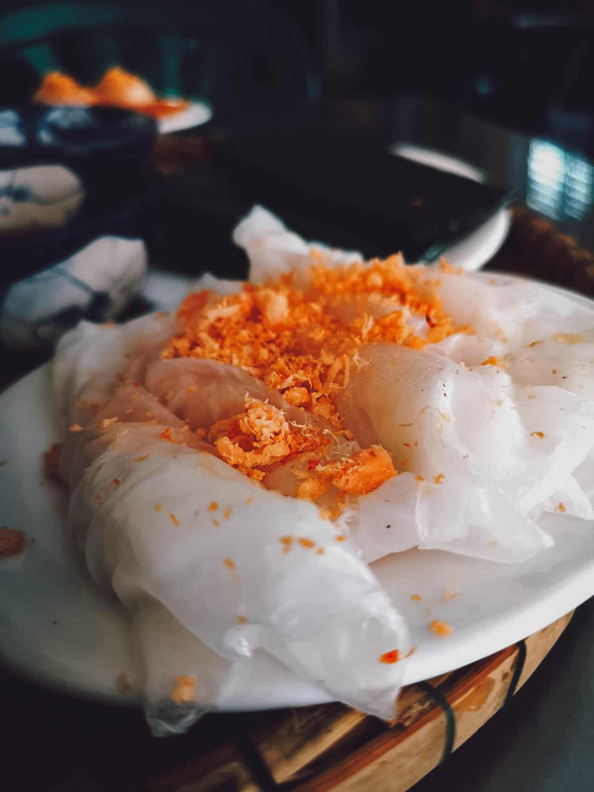 Banh uot at Hang Me Me restaurant in Hue, Vietnam