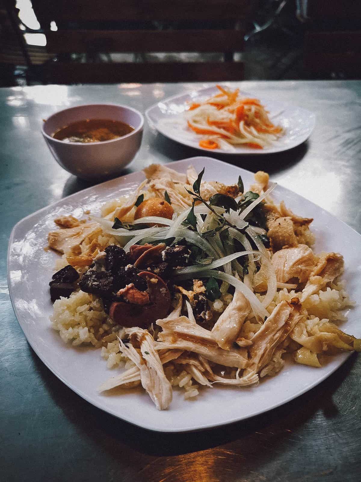 Com ga, a tasty Vietnamese regional food in Hoi An