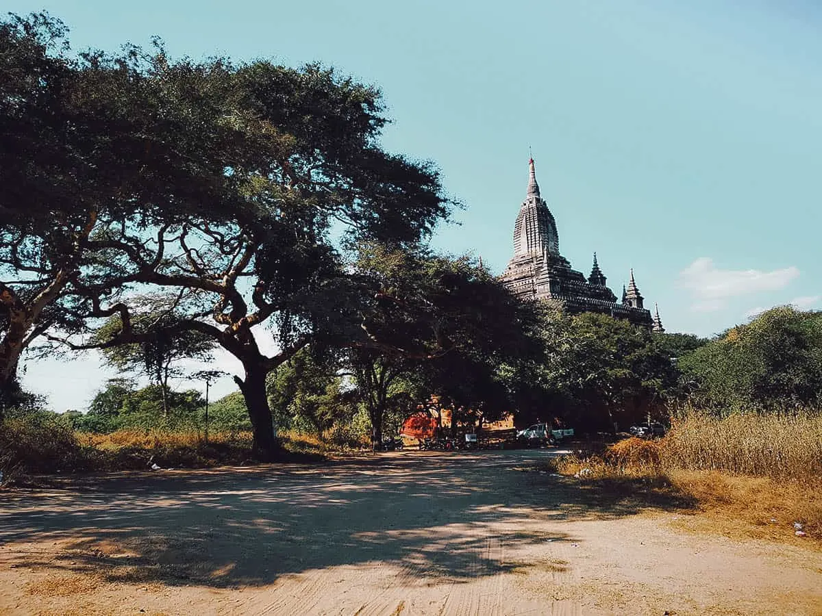 Shwegu Gyi Phaya, Bagan, Myanmar