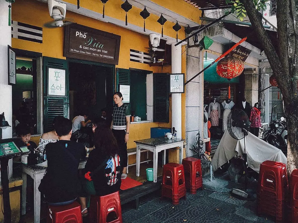 Pho Xua restaurant exterior in Hoi An