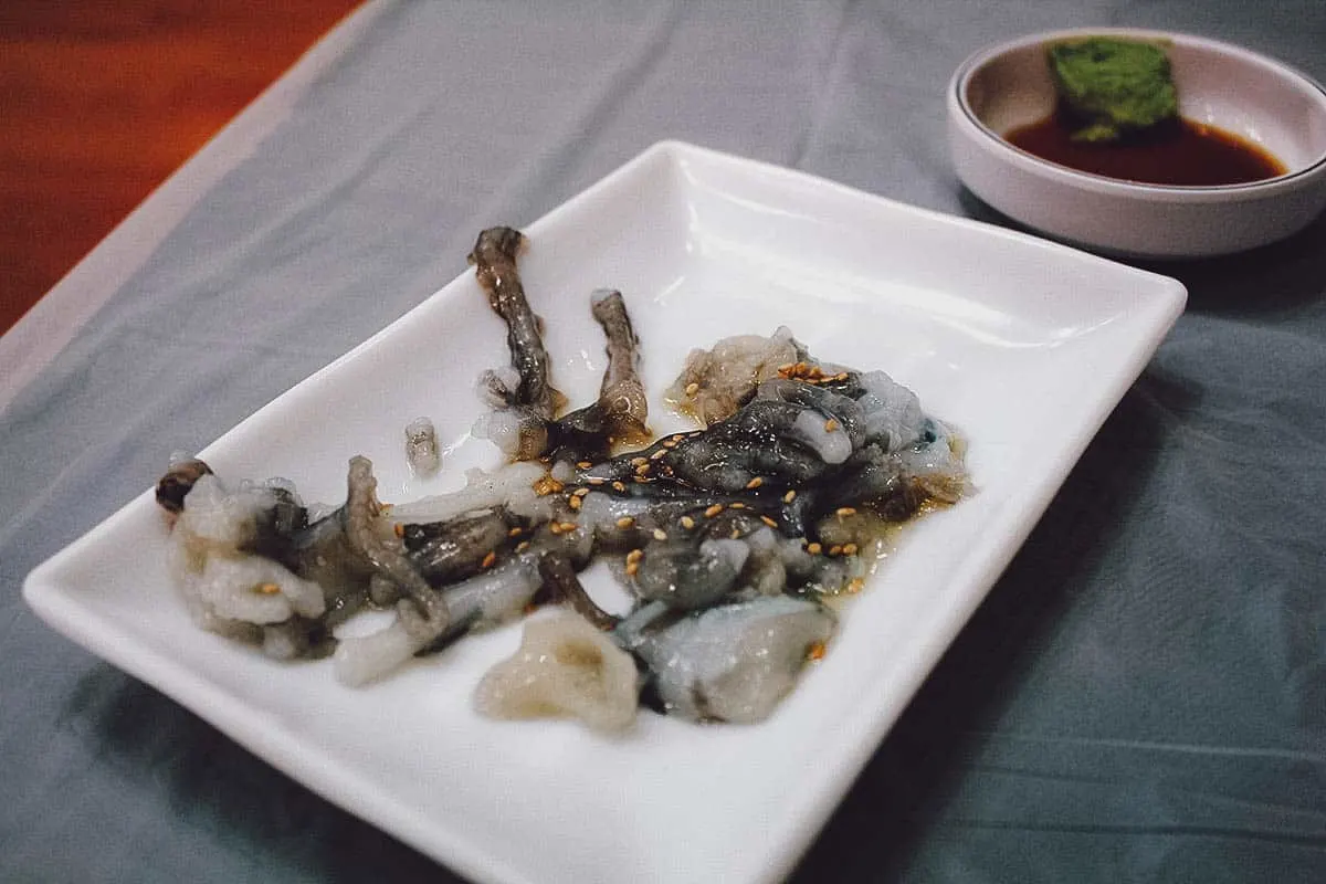 Sannakji at Noryangjin Fish Market in Seoul, South Korea