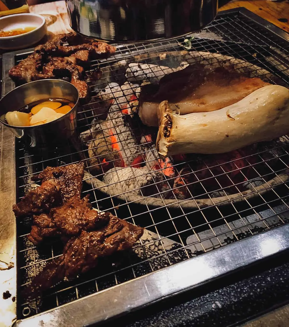 Korean bbq at Yuktongryeong in Seoul, South Korea