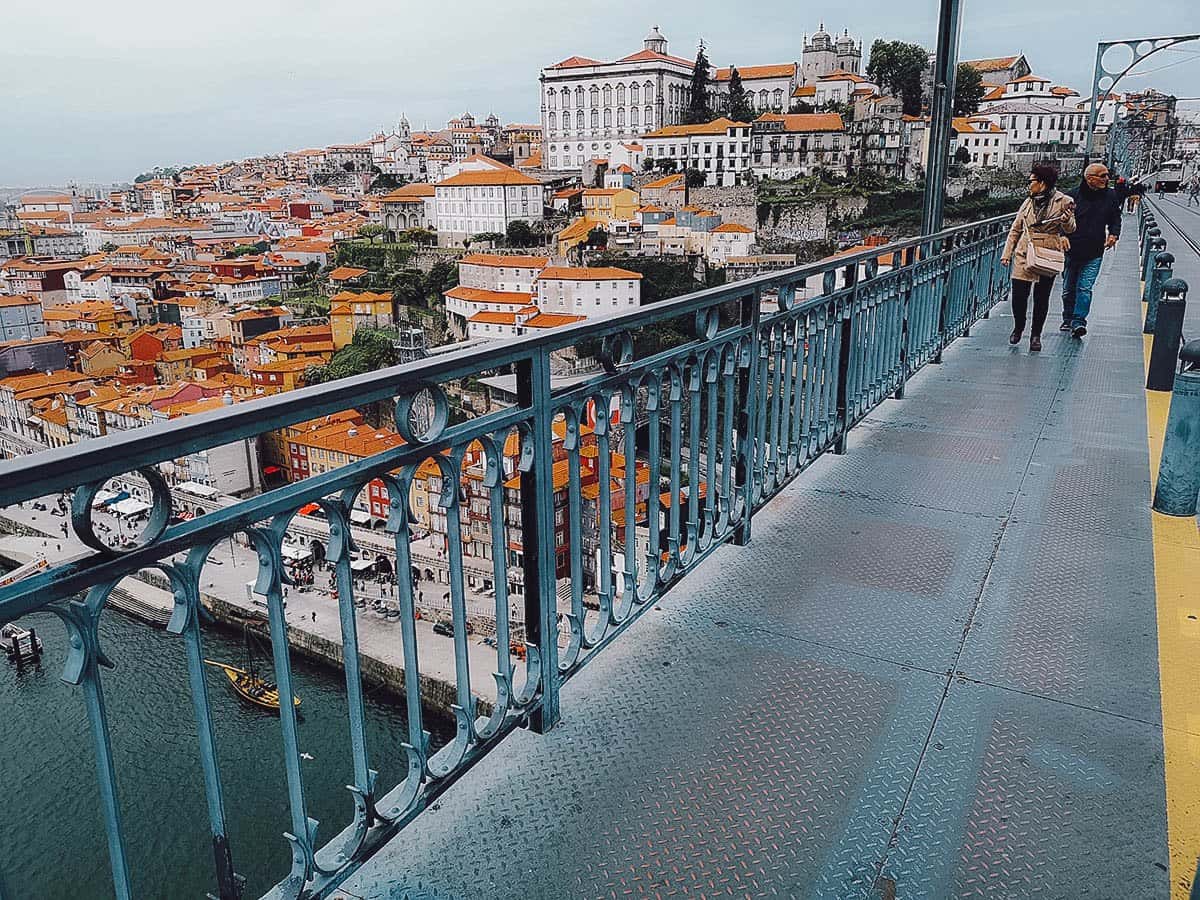 Dom Luis I Bridge in Porto, Portugal