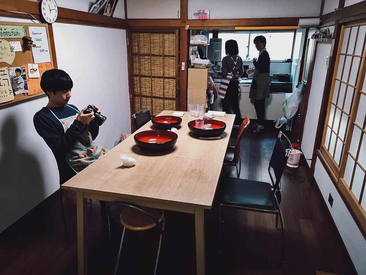 Making udon