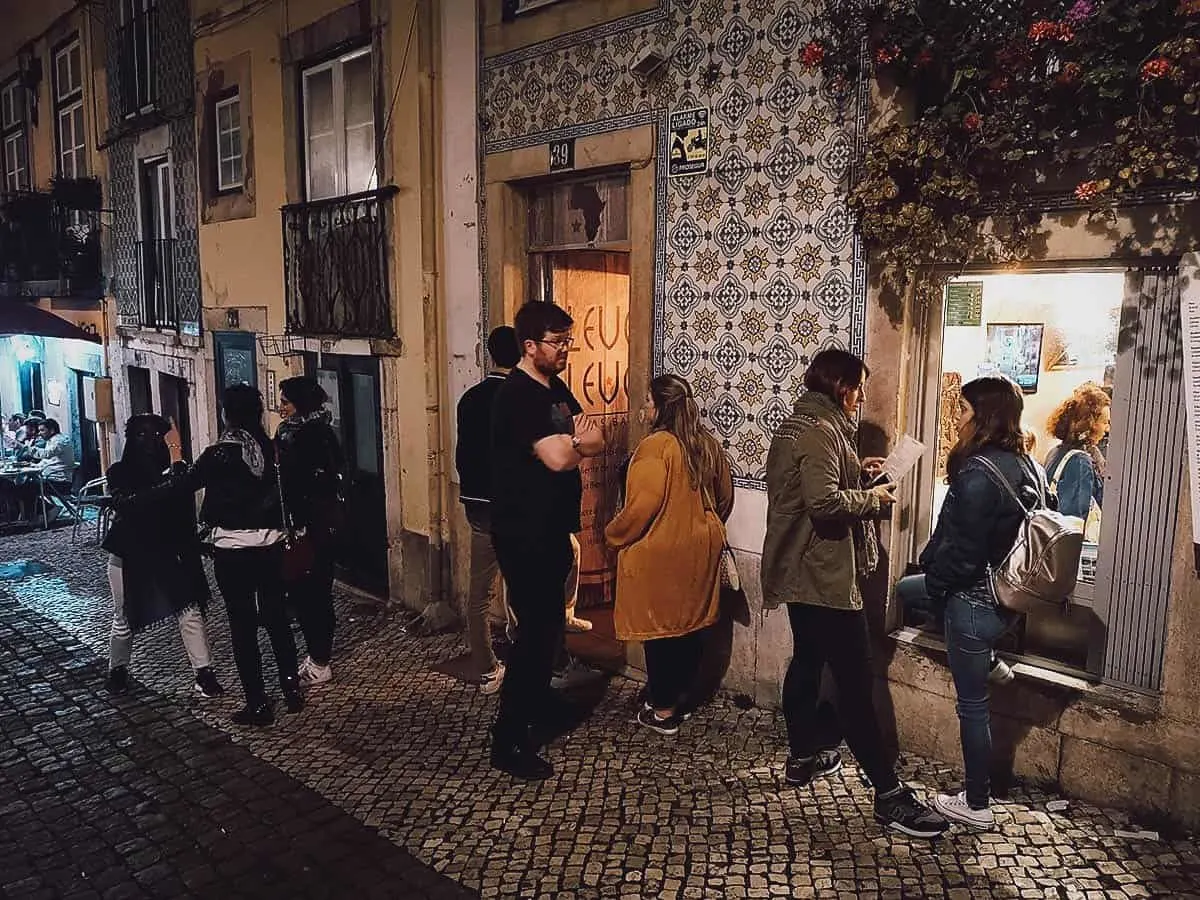 Lisbon Food Guide: 12 Must-Try Restaurants Leve Leve Tapas Bar in Lisbon, Portugal