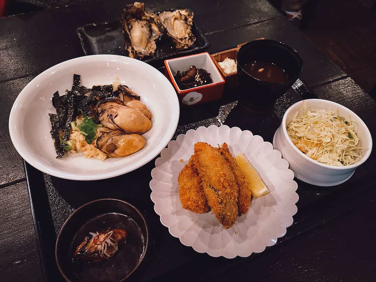 Oyster set at Kakiya