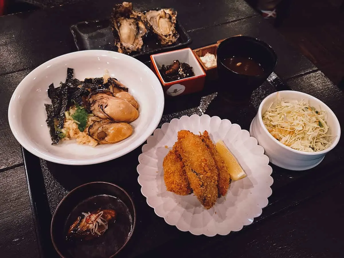 Hiroshima Food Guide: 8 Must-Try Restaurants Oyster set
