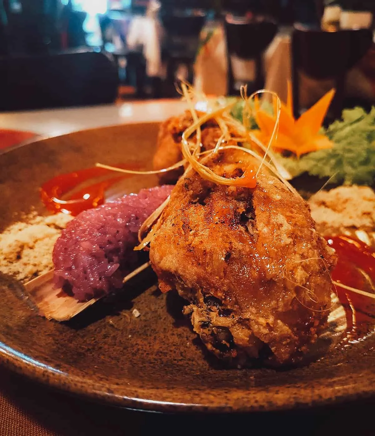 Anise Restaurant in Sapa, Vietnam Deep-fried Sapa chicken with lemongrass