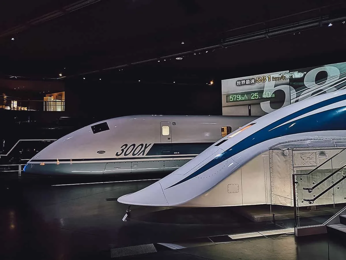 Train exhibit at SCMAGLEV and Railway Park