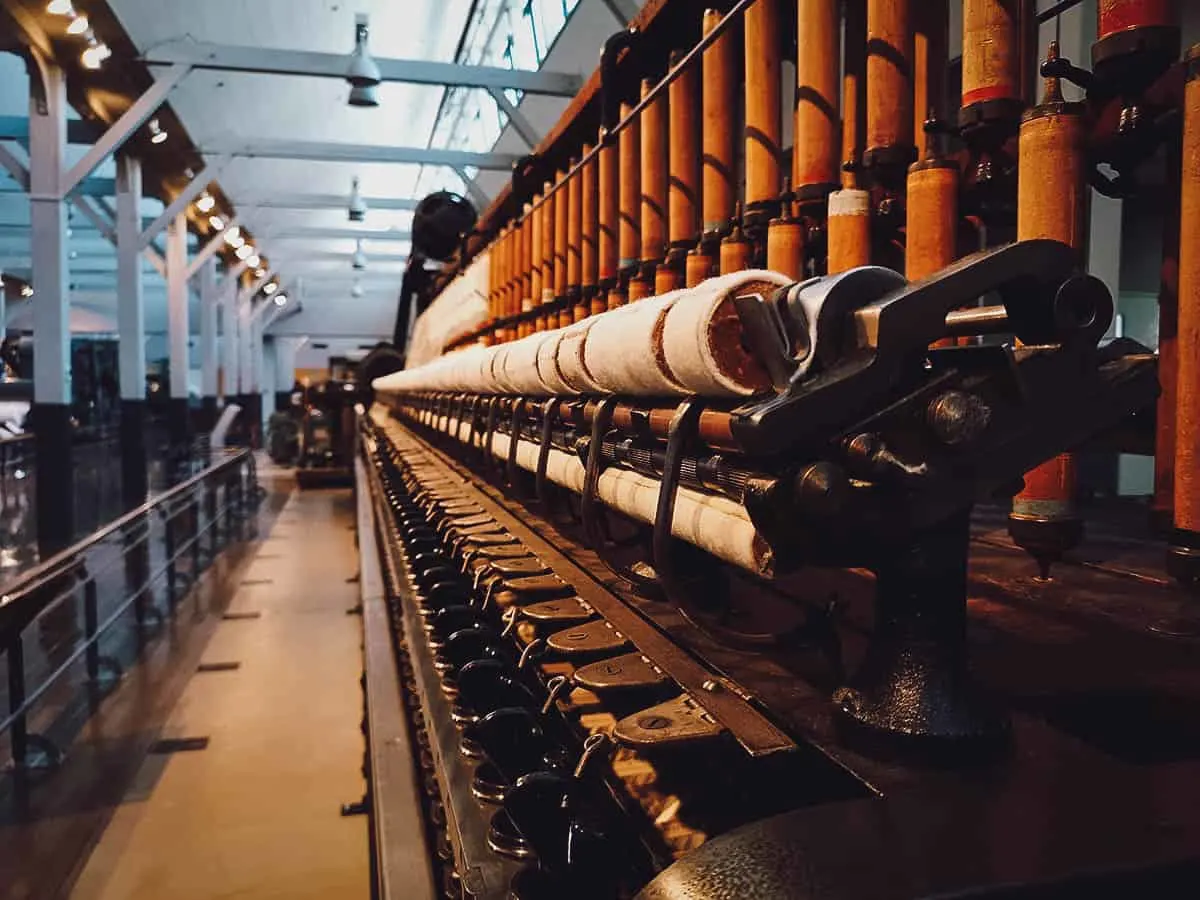 Looms at Toyota Techno Museum