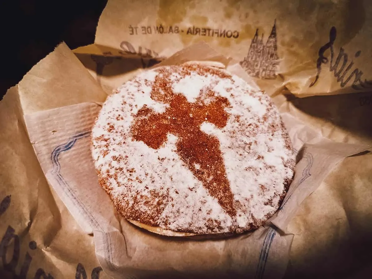 Tarta de Santiago, Spanish almond cake decorated with the St. James Cross using icing sugar