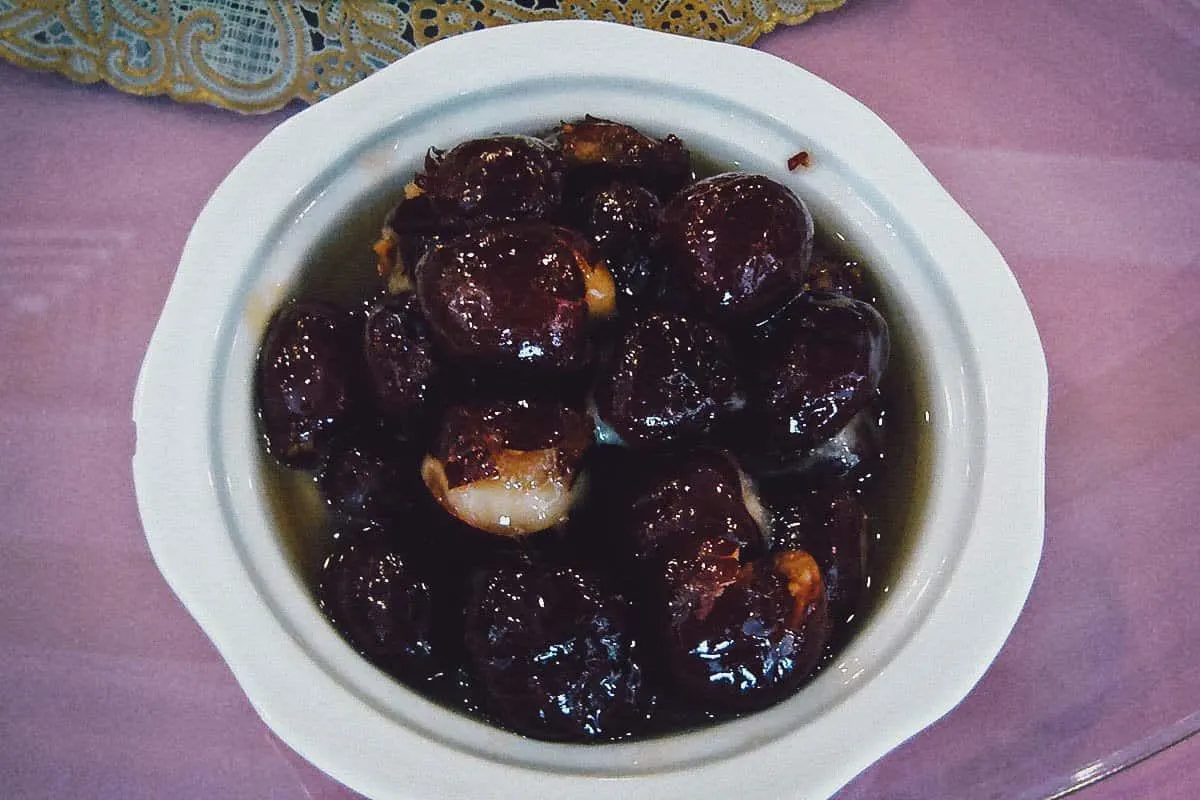 What to Eat in Shanghai Xin tai luan