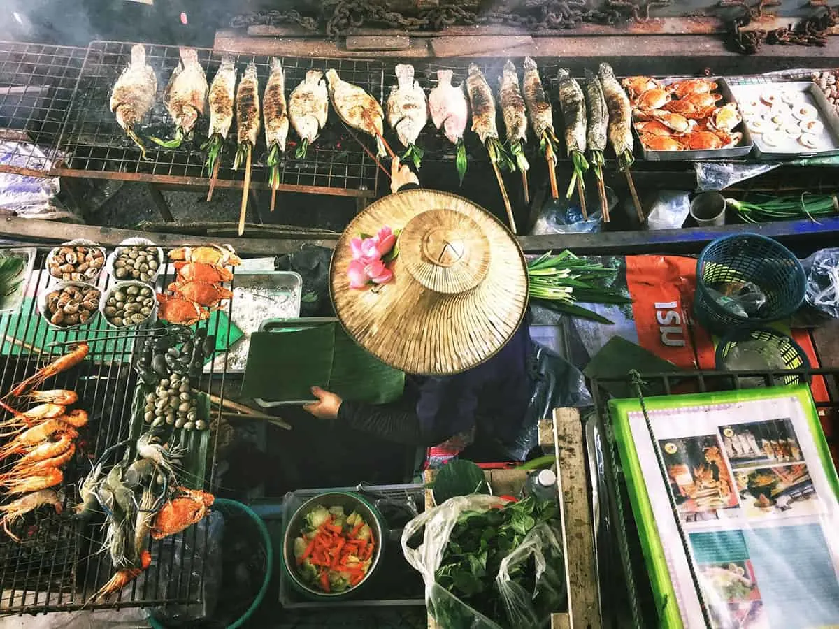 Floating market vendor