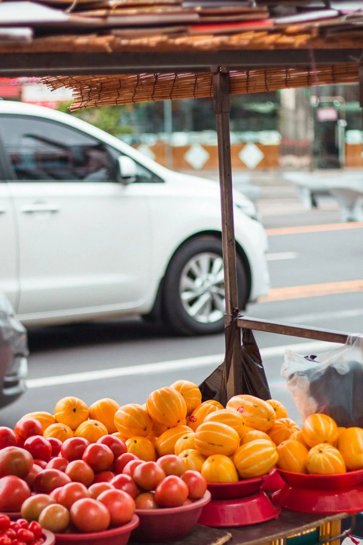 Jeju Itinerary Hallabong fruit stand on Jeju Island