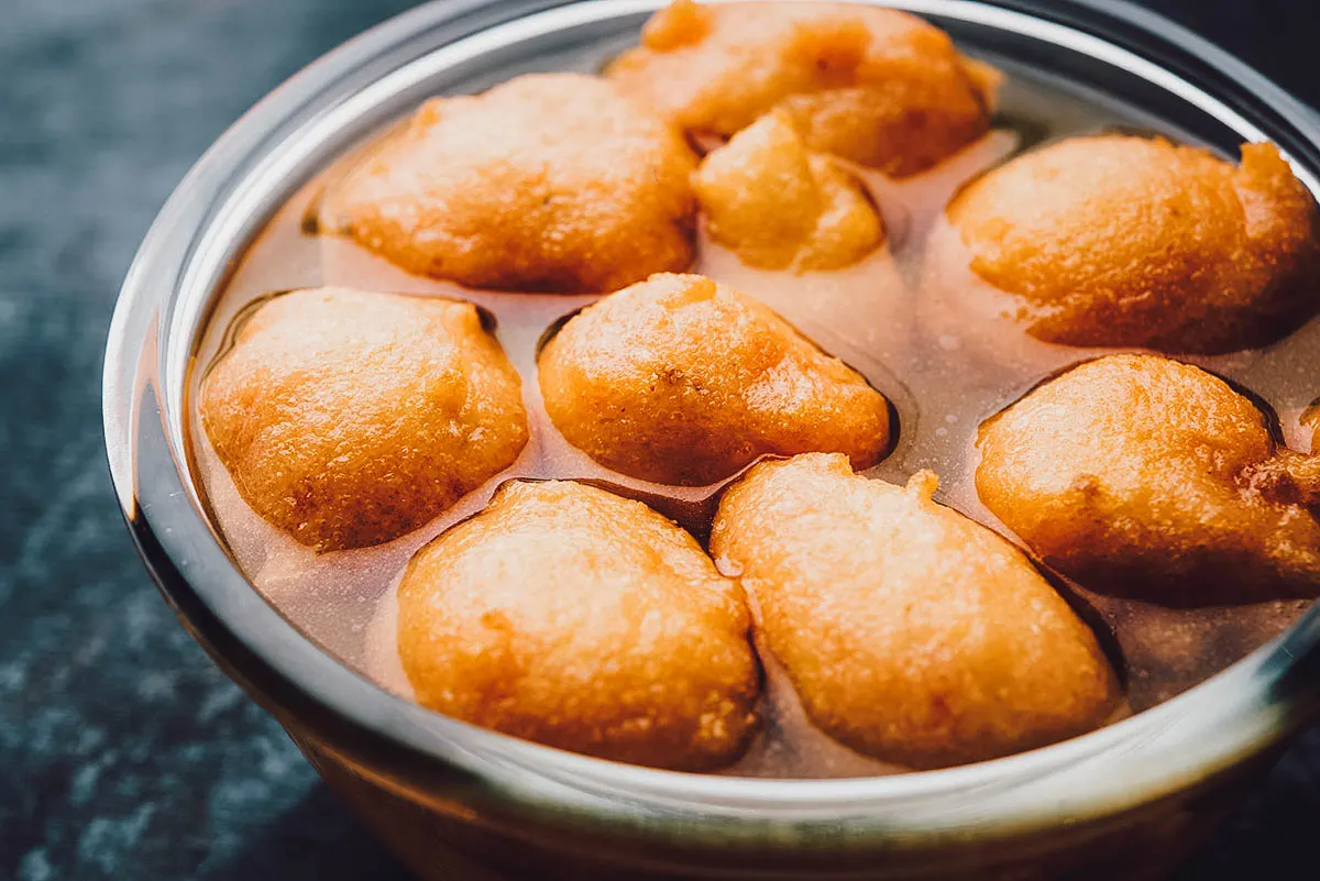 Kanji vada flavored with green chilies, a popular street food in Rajasthan