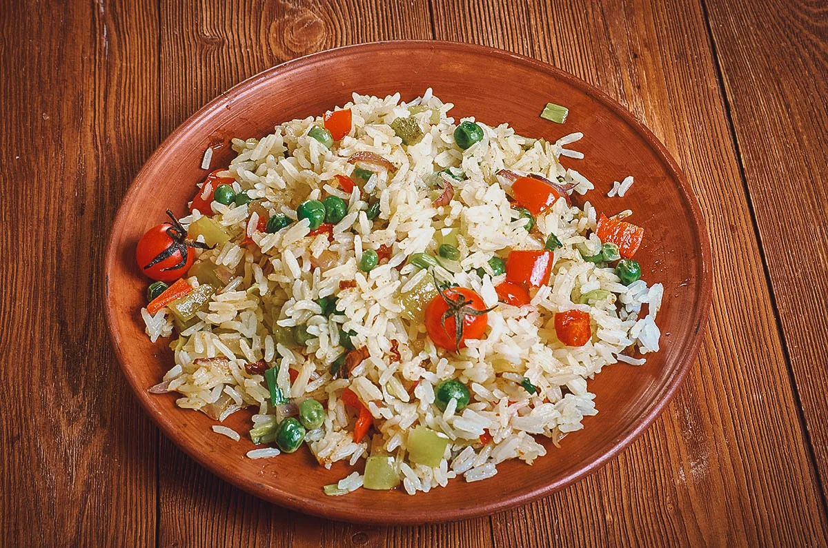 Kenyan Food Wali wa kukaanga or Kenyan fried rice
