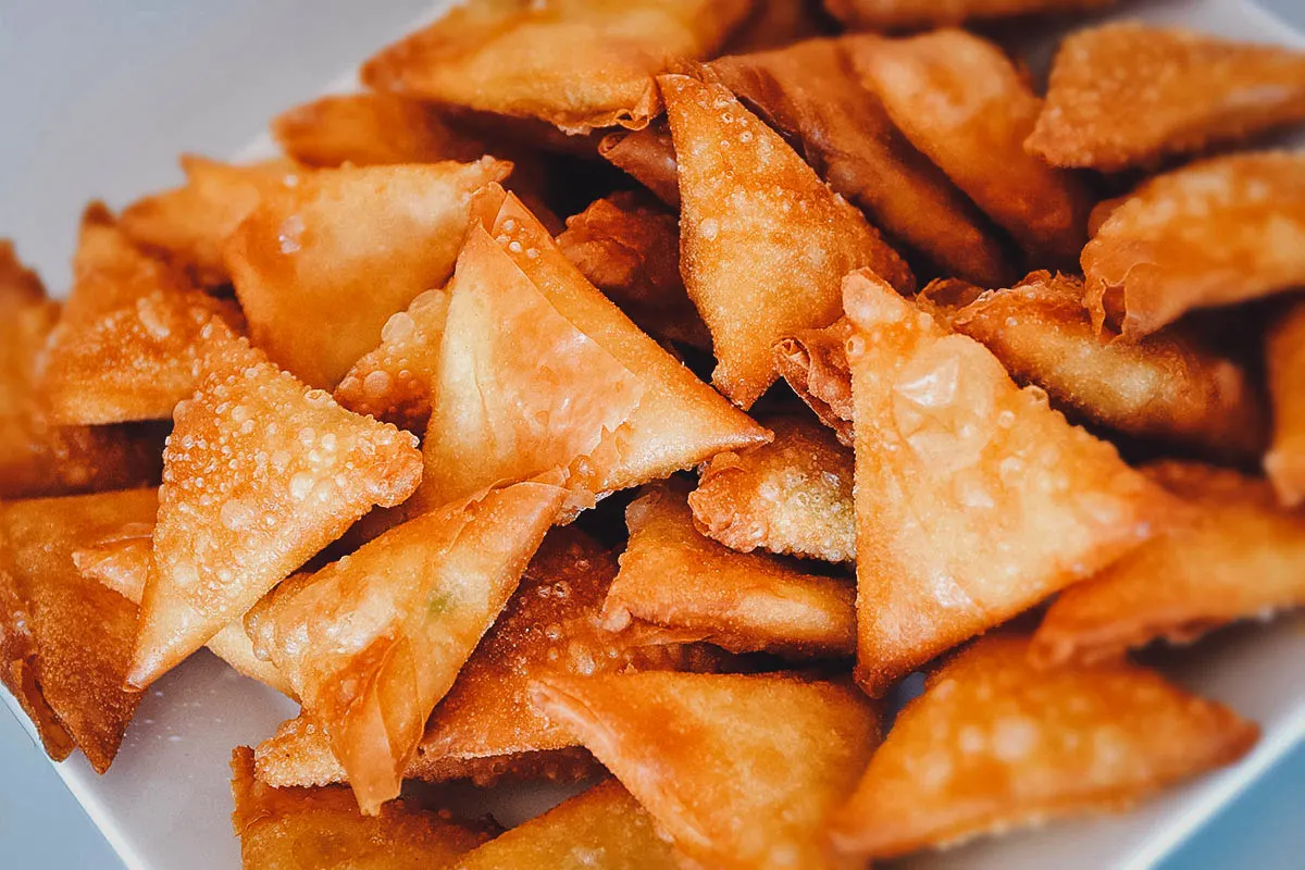 Lebanese Food Triangular sambousek