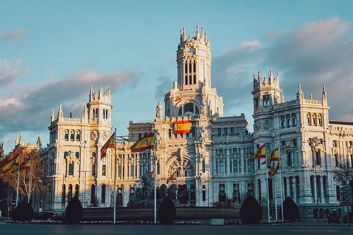 Madrid City Guide, English Version - Luxury