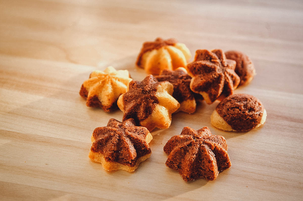 Sandbakelse or Norwegian Christmas cookies